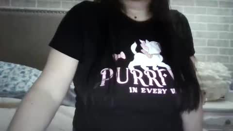 Snapshot of saretta46 chatting on December 2024 05:37:02 PM Sara online show from December 2024 05:37:02 PM