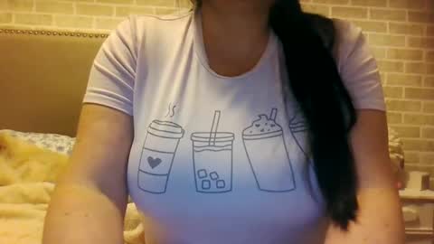 Snapshot of saretta46 chatting on January 2025 09:09:02 PM Sara online show from January 2025 09:09:02 PM