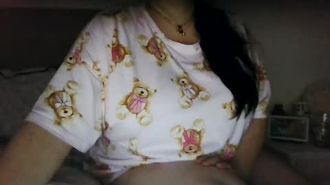 Sara online show from November 2025 12:42:01 AM