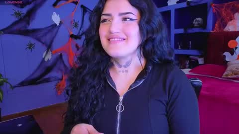 Sari  online show from November 2025 08:43:02 PM