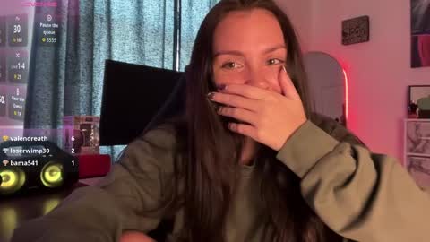 Snapshot of sariaaahh chatting on November 2025 06:07:01 PM sariaaahh online show from November 2025 06:07:01 PM