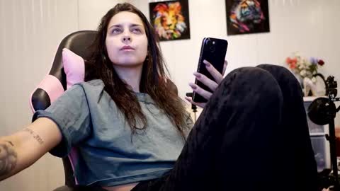 Sarissa online show from February 2026 10:36:02 AM