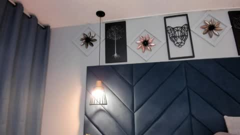 Snapshot of sarita_hills chatting on April 2026 08:06:02 PM Sara online show from April 2026 08:06:02 PM