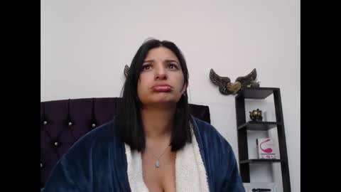 Snapshot of sarita_multisquirt chatting on April 2026 05:27:02 AM Sara online show from April 2026 05:27:02 AM