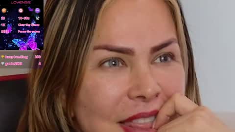 Snapshot of saritha__duke chatting on April 2026 01:41:01 PM Saritha online show from April 2026 01:41:01 PM