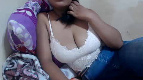 saronette online show from December 2024 07:51:02 AM