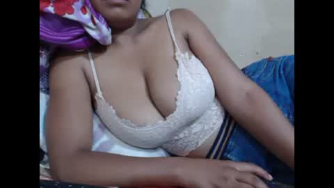 saronette online show from January 2025 10:37:02 AM