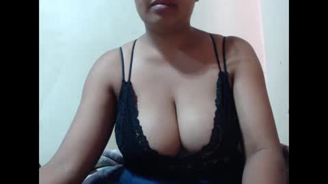 saronette online show from October 2025 06:31:01 AM