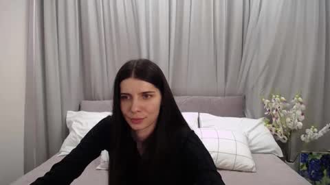 Snapshot of sarra_rich chatting on February 2025 12:06:02 PM Rich online show from February 2025 12:06:02 PM