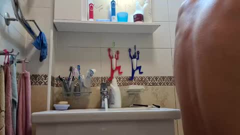 Eldak23 online show from December 2024 09:23:01 AM