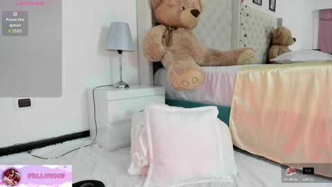 Snapshot of sasha_blake_ chatting on March 2026 12:05:01 PM Sasha online show from March 2026 12:05:01 PM