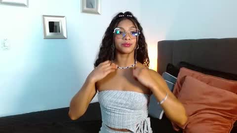 sasha_bowei online show from October 2025 01:55:02 AM