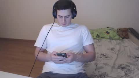 sasha_calvin online show from October 2025 10:44:02 PM