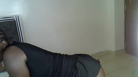 Snapshot of sasha_mollie chatting on September 2025 03:19:02 AM Sasha online show from September 2025 03:19:02 AM