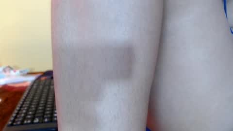 Snapshot of sashabigboobs69 chatting on April 2026 01:52:02 AM SACHA online show from April 2026 01:52:02 AM