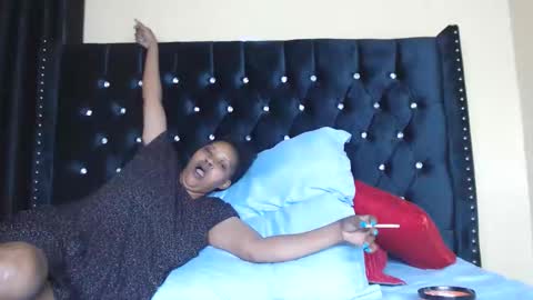 Snapshot of sashal_sweet chatting on January 2026 11:40:02 PM Your Blow Job Queen. online show from January 2026 11:40:02 PM