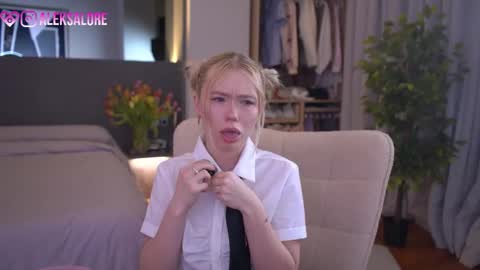 Snapshot of sashalore chatting on March 2026 03:01:02 AM sashalore online show from March 2026 03:01:02 AM