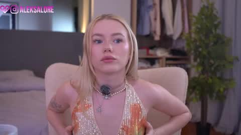 Snapshot of sashalore chatting on March 2026 03:09:02 AM sashalore online show from March 2026 03:09:02 AM