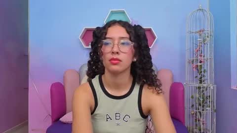 Snapshot of sashamonroee_ chatting on November 2025 11:51:02 PM SashaMonroee online show from November 2025 11:51:02 PM