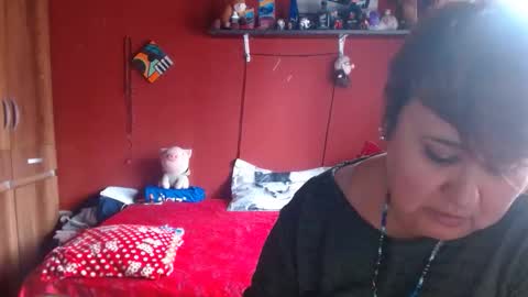 Snapshot of sasharosee2 chatting on May 2026 07:44:01 PM S A S H A R O S E online show from May 2026 07:44:01 PM