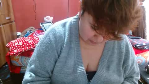 Snapshot of sasharosee2 chatting on May 2026 10:06:02 PM S A S H A R O S E online show from May 2026 10:06:02 PM