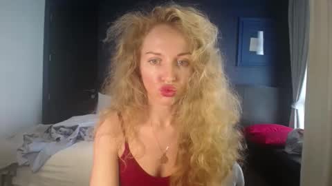 Sasha online show from February 2026 07:51:02 AM