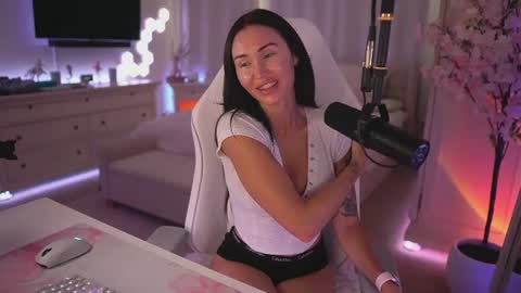 Snapshot of sashawest_official chatting on July 2026 10:56:01 PM sashawest_official online show from July 2026 10:56:01 PM