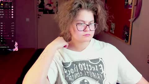 .Alexandra online show from January 2025 01:48:01 PM