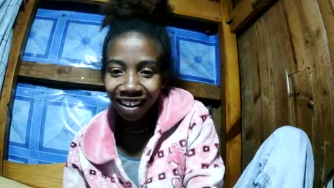 Snapshot of sasivia08 chatting on June 2026 09:25:01 PM sasivia08 online show from June 2026 09:25:01 PM