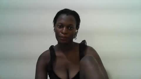 Snapshot of sassy_candie chatting on September 2025 09:10:02 AM candie online show from September 2025 09:10:02 AM