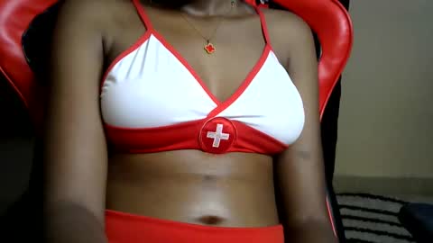 sassy_lyne online show from January 2026 09:23:02 AM