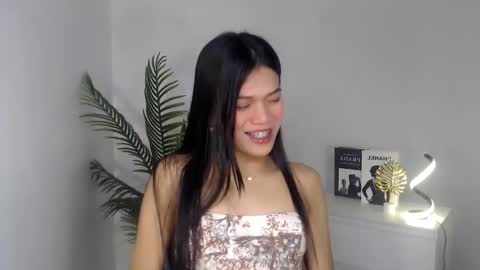 Snapshot of sassy_monie chatting on January 2025 03:47:01 PM sassy_monie online show from January 2025 03:47:01 PM