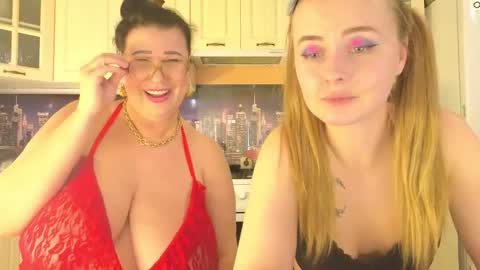 Snapshot of sassy_seasons chatting on March 2025 01:04:01 PM sassy_seasons online show from March 2025 01:04:01 PM