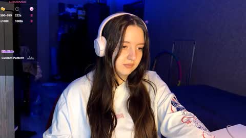 Marmulka or Mary online show from November 2025 05:37:01 PM