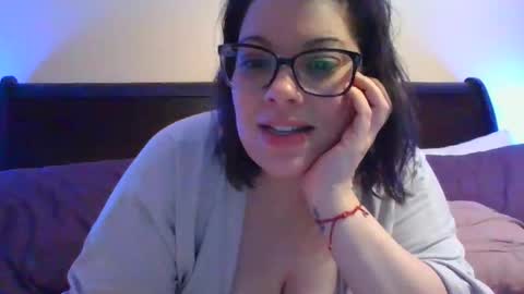 Snapshot of sassyavarose chatting on December 2025 03:37:02 AM sassyavarose online show from December 2025 03:37:02 AM