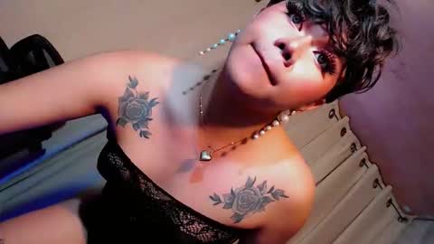 Snapshot of sassyffyra69 chatting on March 2026 04:18:01 AM MARIO LABO online show from March 2026 04:18:01 AM