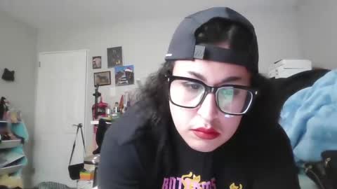 Snapshot of sassypandaxxx chatting on March 2025 08:11:01 PM koolkat online show from March 2025 08:11:01 PM