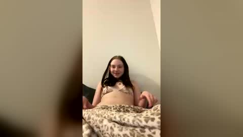 sassyseductive online show from June 2026 06:48:02 AM