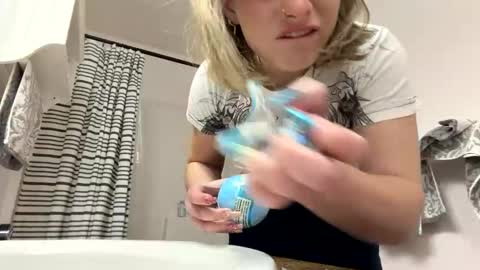 Snapshot of sassysquirtsmmm chatting on March 2026 02:48:02 AM sassysquirtsmmm online show from March 2026 02:48:02 AM