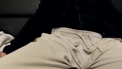 hardluckydick online show from September 2025 06:35:01 PM