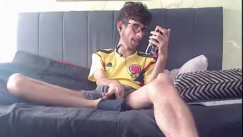 Snapshot of sasuke_bigcock chatting on June 2026 02:20:02 PM sasuke_bigcock online show from June 2026 02:20:02 PM