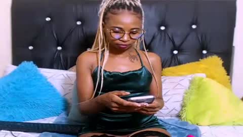 Snapshot of sasyylissaa chatting on March 2026 05:06:01 PM sasyylissaa online show from March 2026 05:06:01 PM