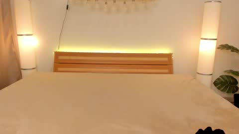 Snapshot of satimilf_ chatting on December 2024 10:45:01 PM Sati online show from December 2024 10:45:01 PM