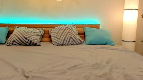 Snapshot of satimilf_ chatting on January 2025 04:54:01 AM Sati online show from January 2025 04:54:01 AM