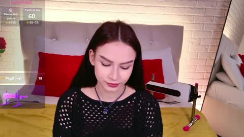 Snapshot of satiralux chatting on April 2026 06:34:01 PM online show from April 2026 06:34:01 PM