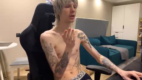 Snapshot of satoshi_qq chatting on April 2026 09:39:33 PM Satoshi online show from April 2026 09:39:33 PM