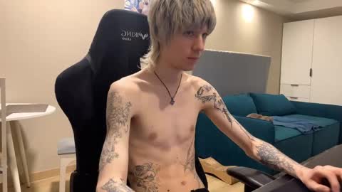 Snapshot of satoshi_qq chatting on April 2026 08:22:01 PM Satoshi online show from April 2026 08:22:01 PM