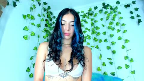 Snapshot of saturno_stone chatting on December 2024 05:09:02 AM Saturnooo online show from December 2024 05:09:02 AM