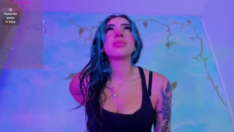 Saturnooo online show from November 2025 07:52:01 AM