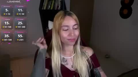 I AM JENN  online show from October 2025 04:09:01 AM